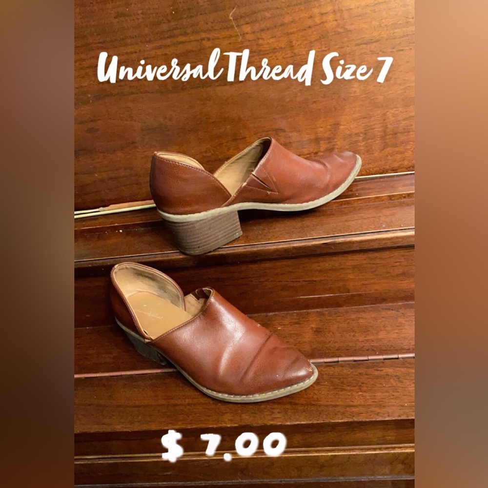 Universal Thread Ankle Boots!
